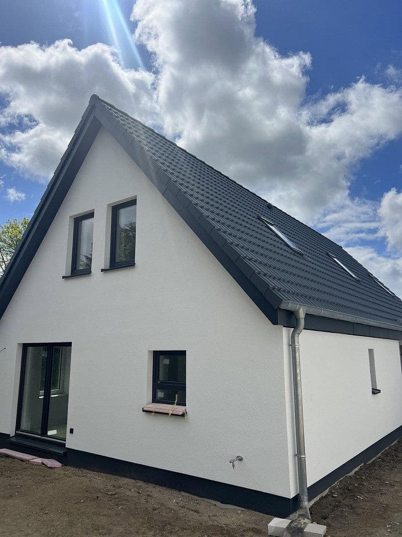 Predaj domu 132 m², pozemek 544 m², Glinde, Šlezvicko-Holštajnsko Predaj domu 132 m², pozemek 544 m², Glinde, Šlezvicko-Holštajnsko