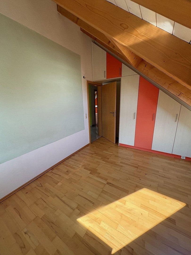 Predaj domu 224 m², pozemek 590 m², Wehr, Bádensko-Wurttembersko Predaj domu 224 m², pozemek 590 m², Wehr, Bádensko-Wurttembersko