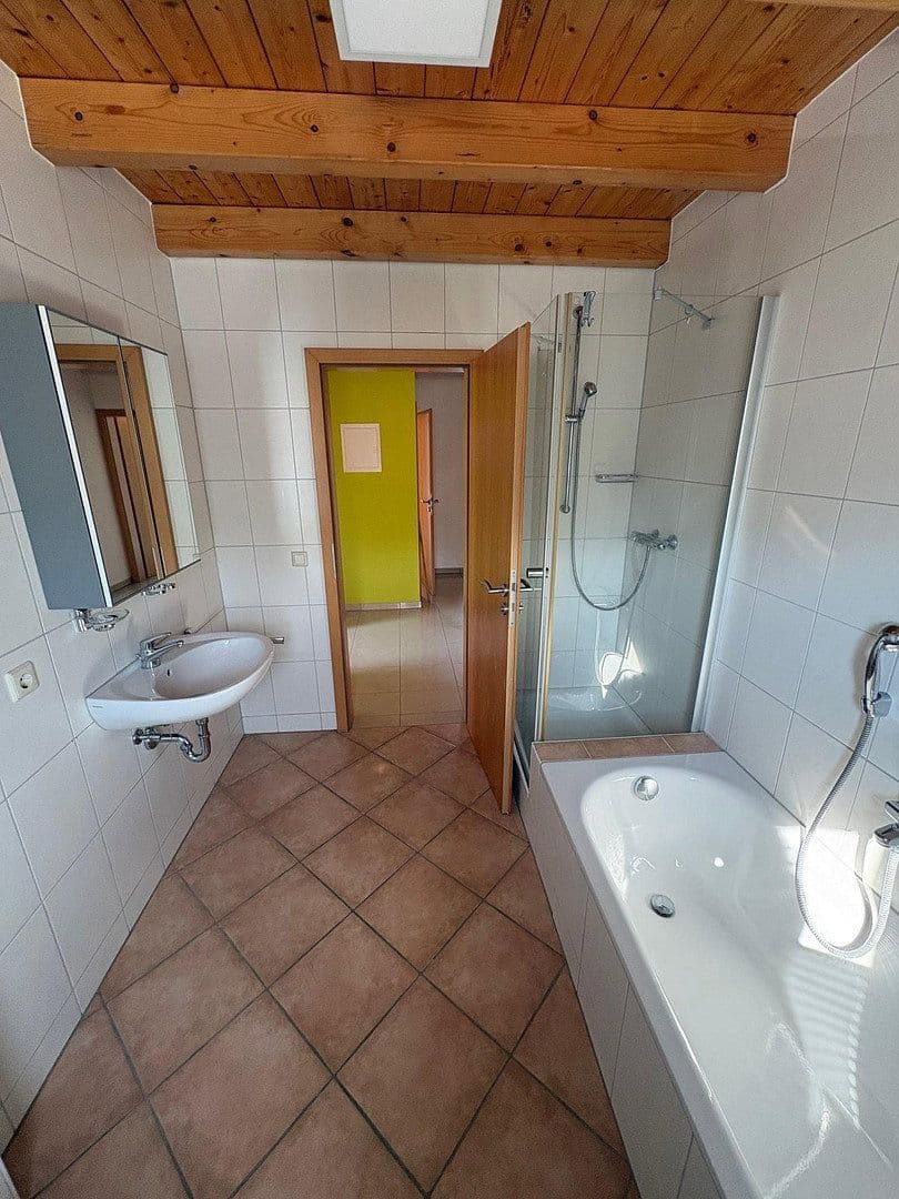 Predaj domu 224 m², pozemek 590 m², Wehr, Bádensko-Wurttembersko Predaj domu 224 m², pozemek 590 m², Wehr, Bádensko-Wurttembersko