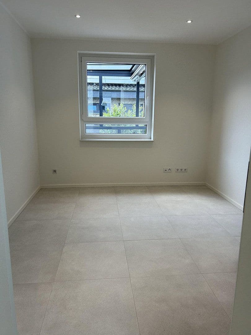 Predaj domu 120 m², pozemek 327 m², Bad Nenndorf, Dolné Sasko Predaj domu 120 m², pozemek 327 m², Bad Nenndorf, Dolné Sasko