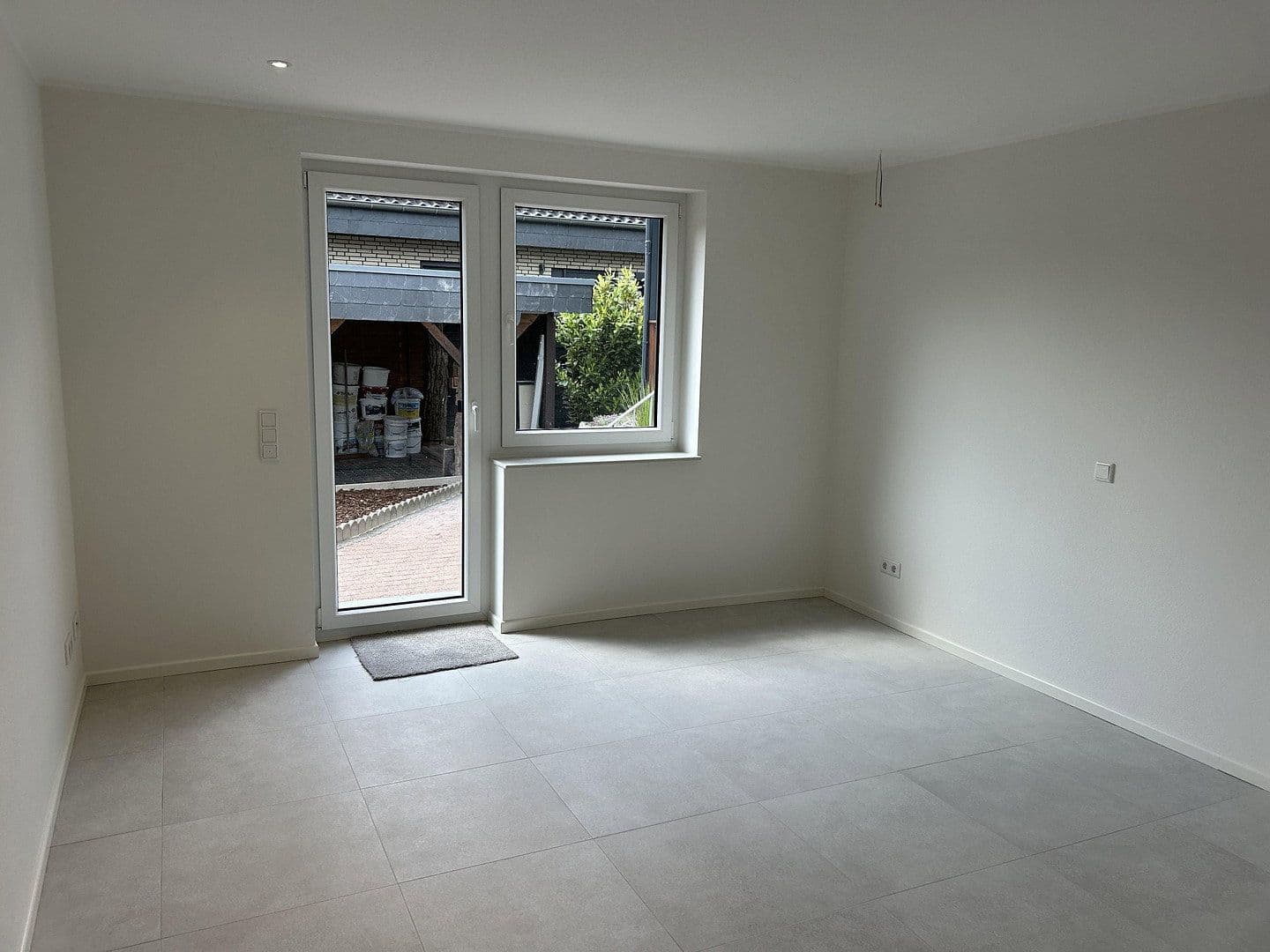Predaj domu 120 m², pozemek 327 m², Bad Nenndorf, Dolné Sasko Predaj domu 120 m², pozemek 327 m², Bad Nenndorf, Dolné Sasko