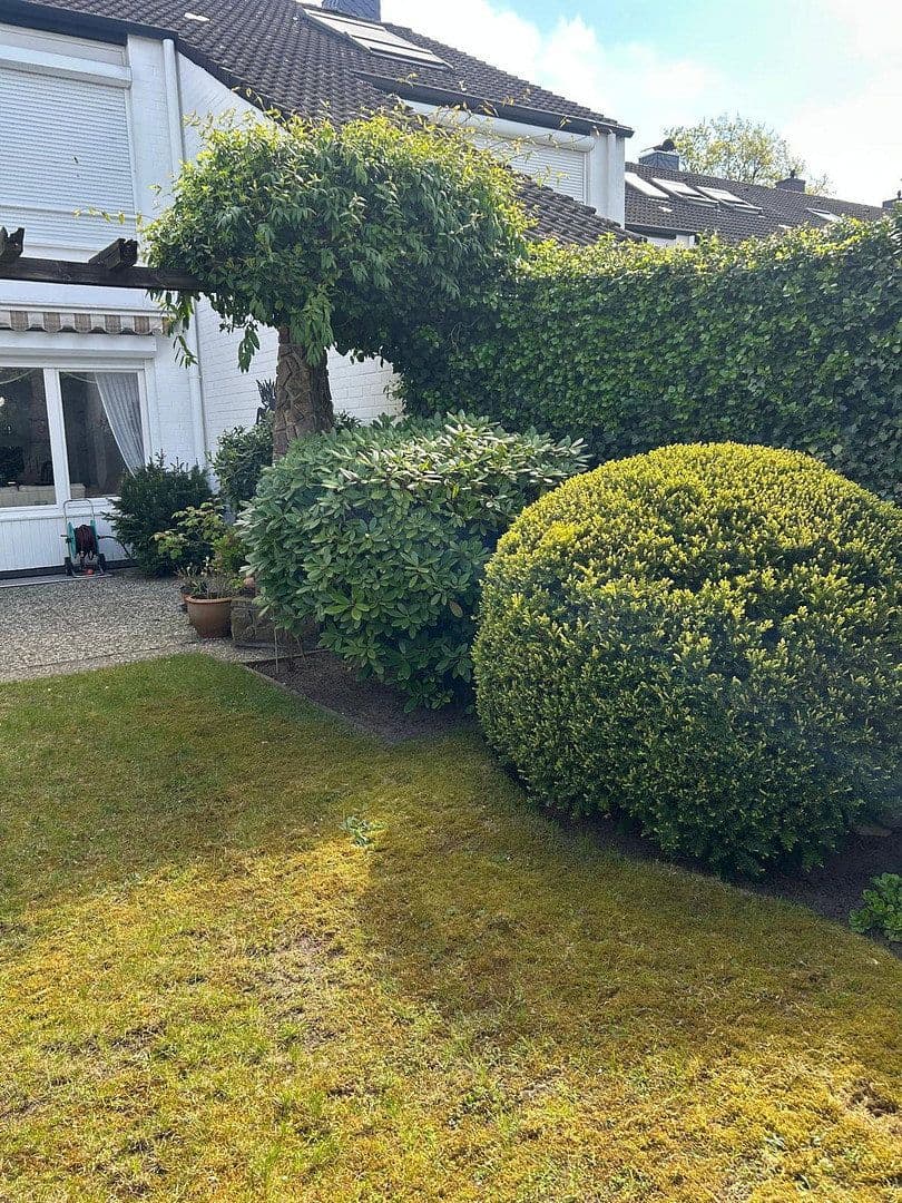 Predaj domu 121 m², pozemek 204 m², Glinde, Šlezvicko-Holštajnsko Predaj domu 121 m², pozemek 204 m², Glinde, Šlezvicko-Holštajnsko