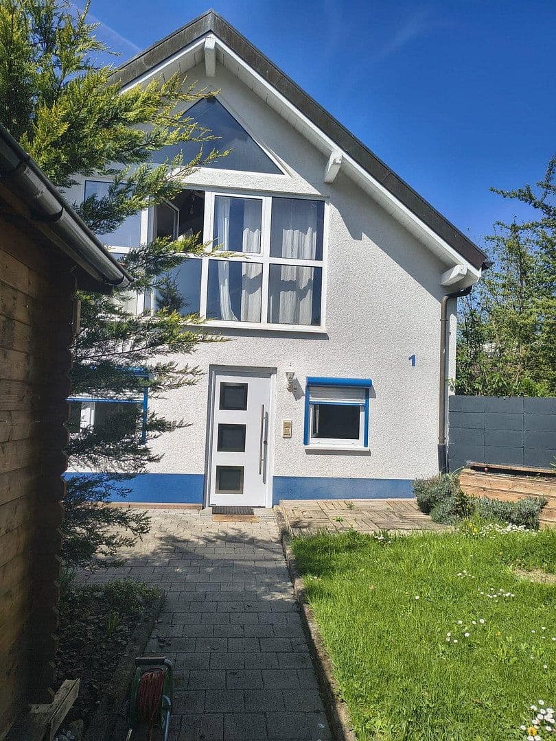 Predaj domu 87 m², pozemek 198 m², Steinen, Bádensko-Wurttembersko Predaj domu 87 m², pozemek 198 m², Steinen, Bádensko-Wurttembersko