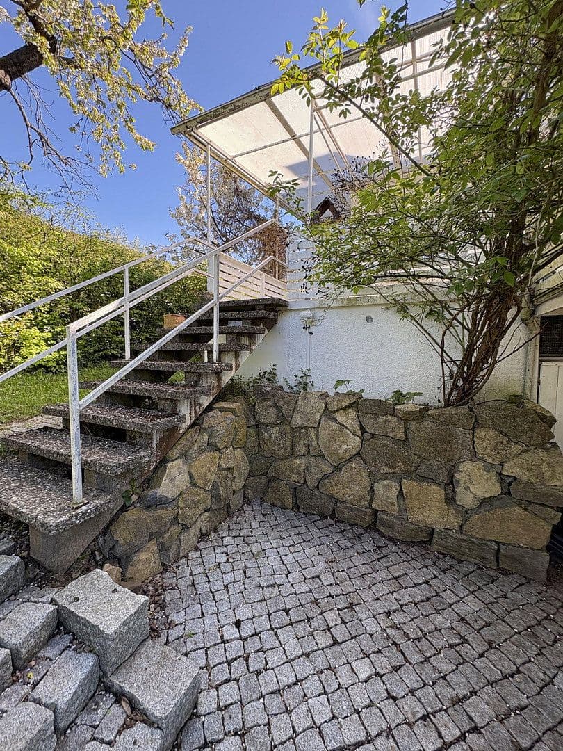 Predaj domu 134 m², pozemek 808 m², Bad Pyrmont, Dolné Sasko Predaj domu 134 m², pozemek 808 m², Bad Pyrmont, Dolné Sasko