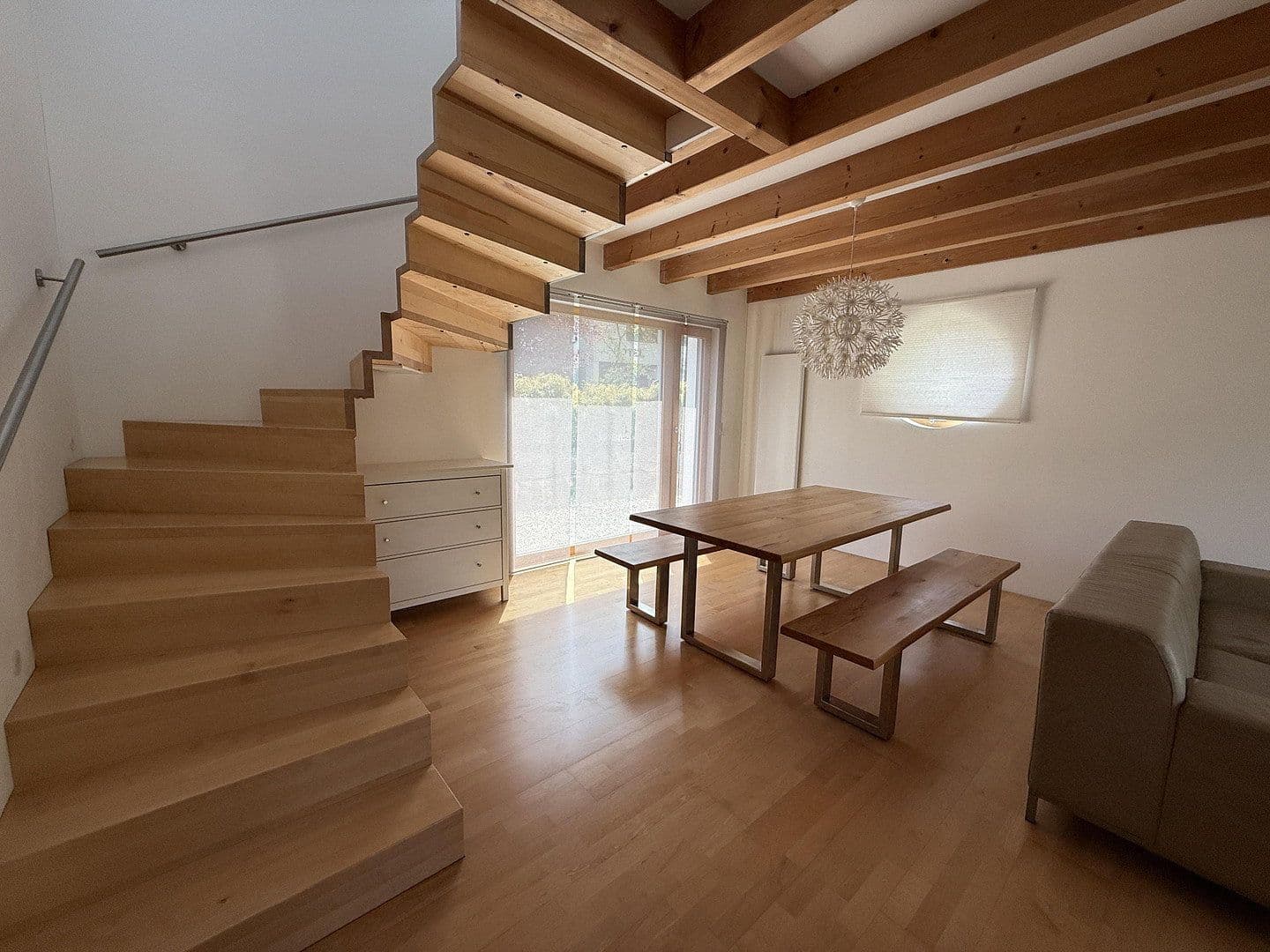 Predaj domu 143 m², pozemek 1.770 m², Hersbruck, Bavorsko Predaj domu 143 m², pozemek 1.770 m², Hersbruck, Bavorsko