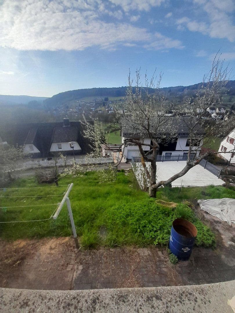 Predaj domu 95 m², pozemek 600 m², Sinntal, Hesensko Predaj domu 95 m², pozemek 600 m², Sinntal, Hesensko