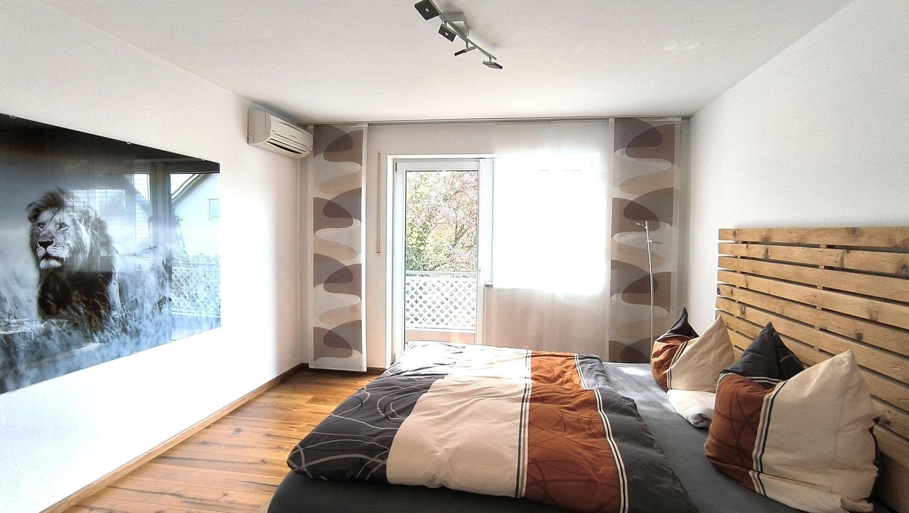 Predaj domu 182 m², pozemek 363 m², Mühldorf am Inn, Bavorsko Predaj domu 182 m², pozemek 363 m², Mühldorf am Inn, Bavorsko