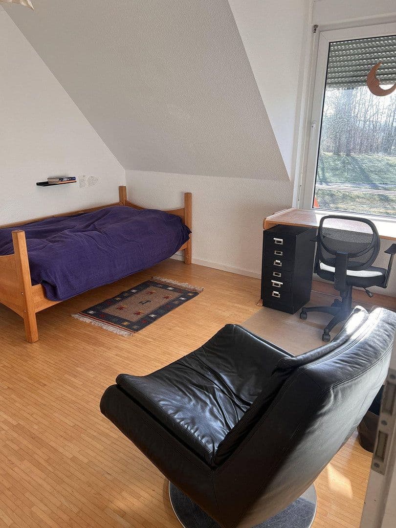 Predaj domu 166 m², pozemek 218 m², Rastatt, Bádensko-Wurttembersko Predaj domu 166 m², pozemek 218 m², Rastatt, Bádensko-Wurttembersko