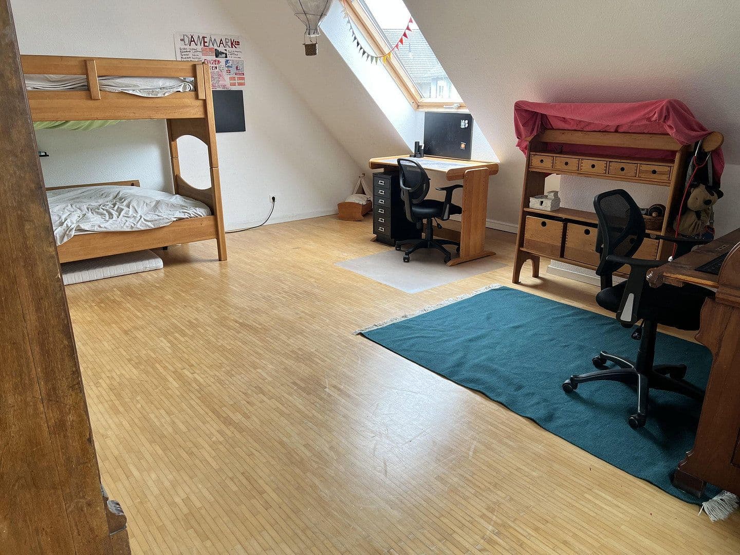 Predaj domu 166 m², pozemek 218 m², Rastatt, Bádensko-Wurttembersko Predaj domu 166 m², pozemek 218 m², Rastatt, Bádensko-Wurttembersko