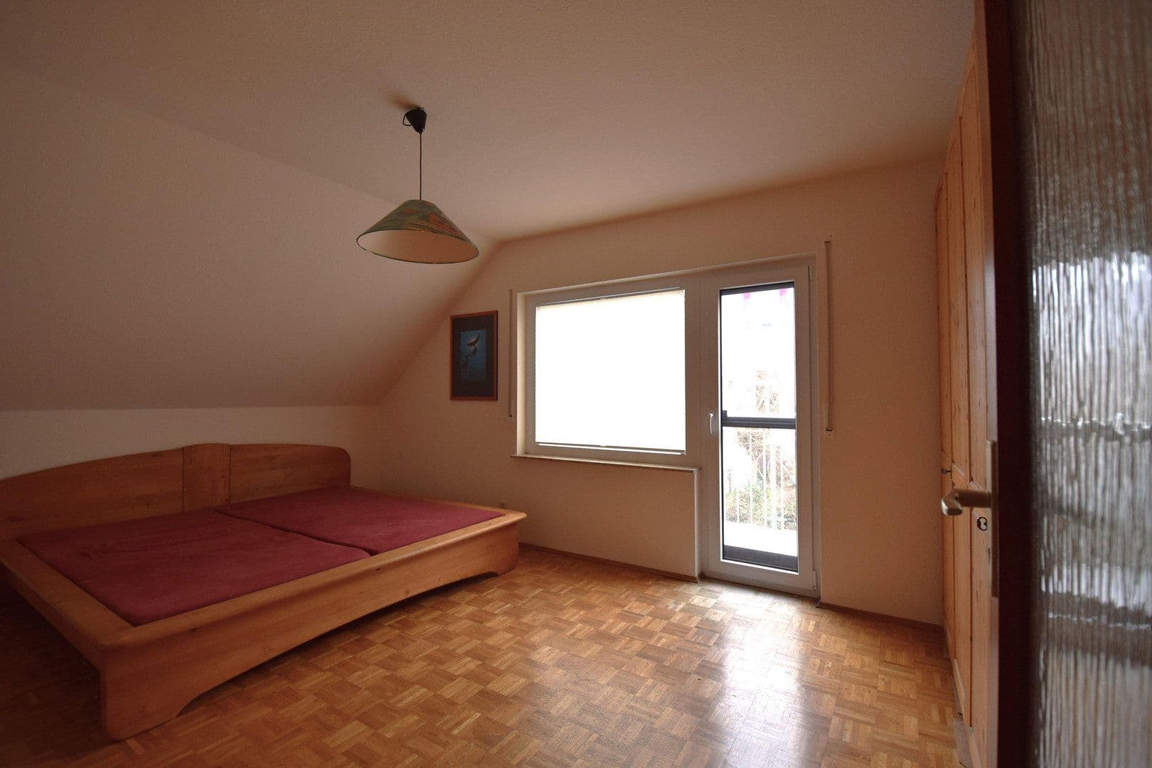 Predaj domu 197 m², pozemek 383 m², Seeheim-Jugenheim, Hesensko Predaj domu 197 m², pozemek 383 m², Seeheim-Jugenheim, Hesensko