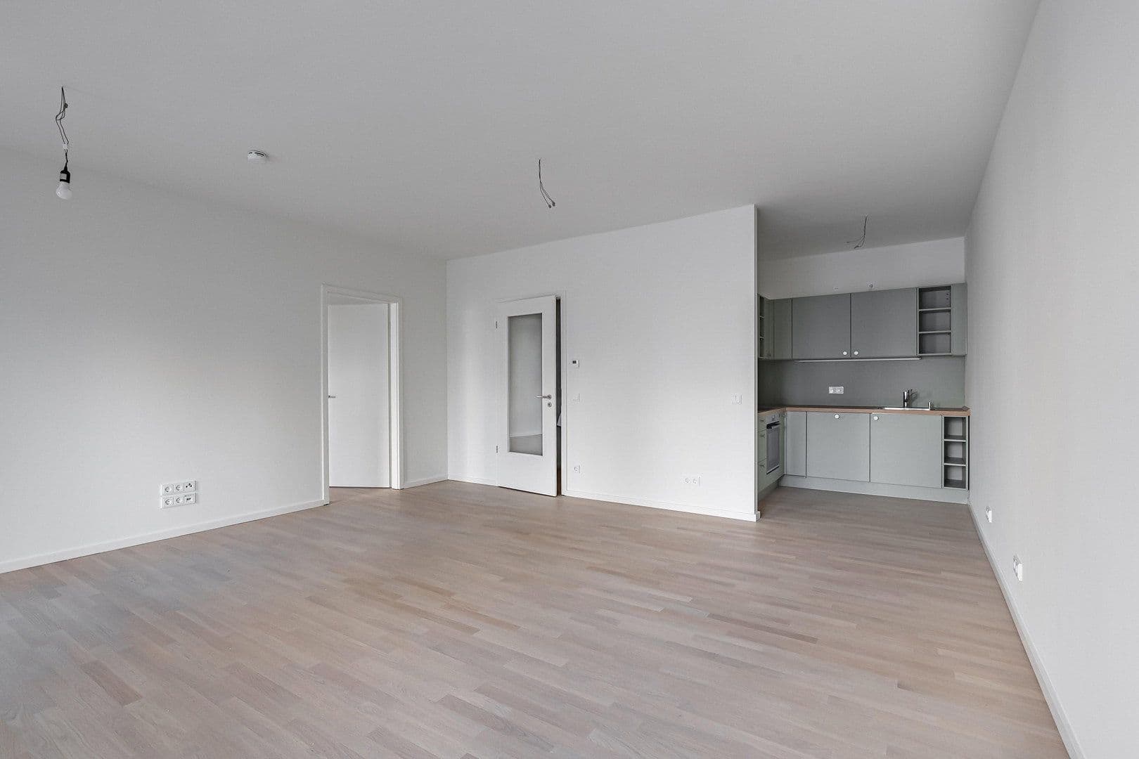 Prenájom bytu 2-izbový 67 m², Parkstr. 8, Berlin, Berlín Prenájom bytu 2-izbový 67 m², Parkstr. 8, Berlin, Berlín
