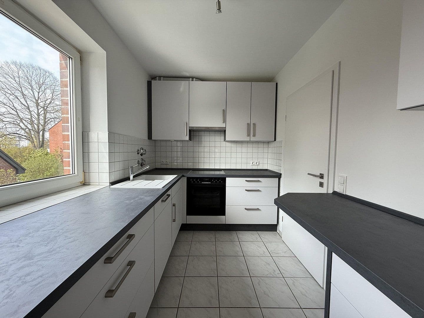 Prenájom bytu 2-izbový 67 m², Hamburger Str. 21a, Henstedt-Ulzburg, Šlezvicko-Holštajnsko Prenájom bytu 2-izbový 67 m², Hamburger Str. 21a, Henstedt-Ulzburg, Šlezvicko-Holštajnsko