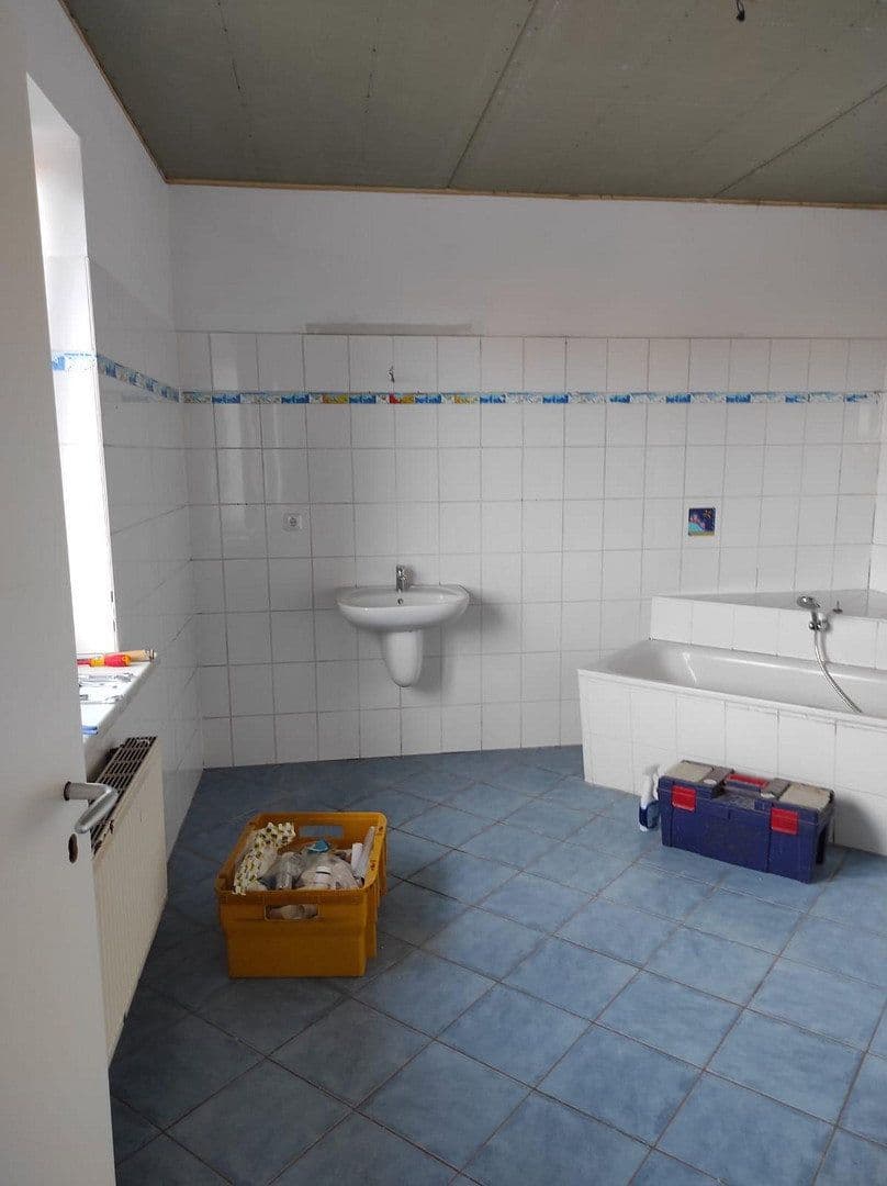 Prenájom bytu 5-izbový 160 m², Dorfstraße 20, Siebenbäumen, Šlezvicko-Holštajnsko Prenájom bytu 5-izbový 160 m², Dorfstraße 20, Siebenbäumen, Šlezvicko-Holštajnsko