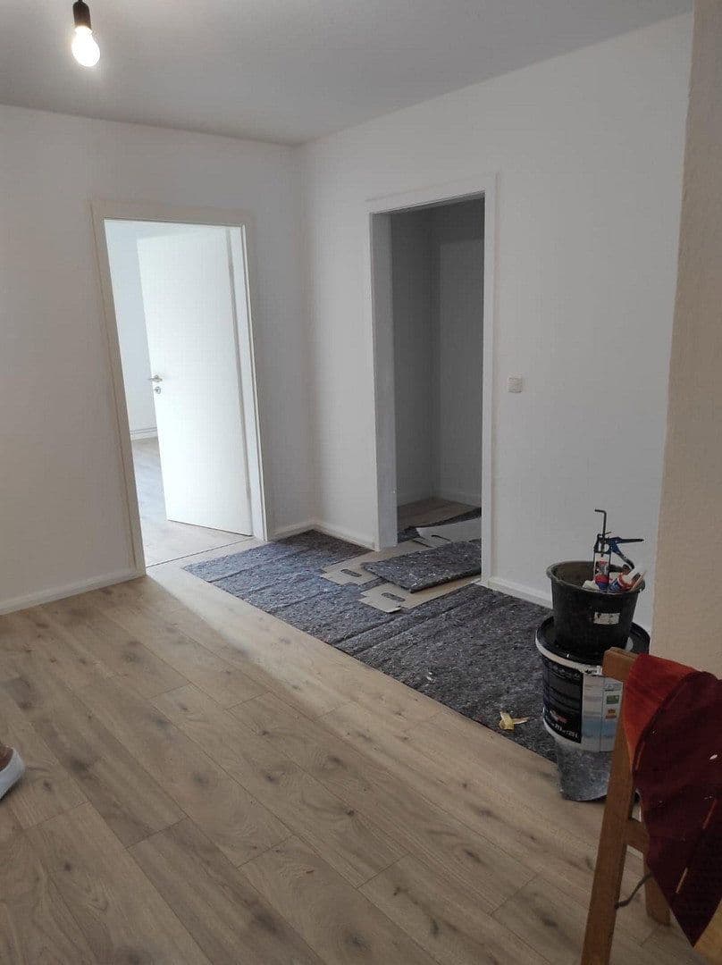 Prenájom bytu 5-izbový 160 m², Dorfstraße 20, Siebenbäumen, Šlezvicko-Holštajnsko Prenájom bytu 5-izbový 160 m², Dorfstraße 20, Siebenbäumen, Šlezvicko-Holštajnsko
