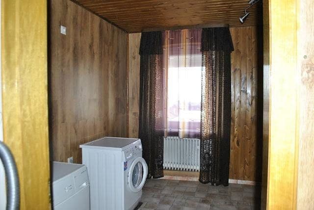 Predaj domu 223 m², pozemek 220 m², Hochstraße 30, Thür, Porýnie-Falcko Predaj domu 223 m², pozemek 220 m², Hochstraße 30, Thür, Porýnie-Falcko