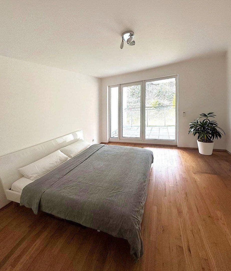 Prenájom bytu 2-izbový 59 m², Dellestraße 73, Düsseldorf, Severné Porýnie - Westfálsko Prenájom bytu 2-izbový 59 m², Dellestraße 73, Düsseldorf, Severné Porýnie - Westfálsko