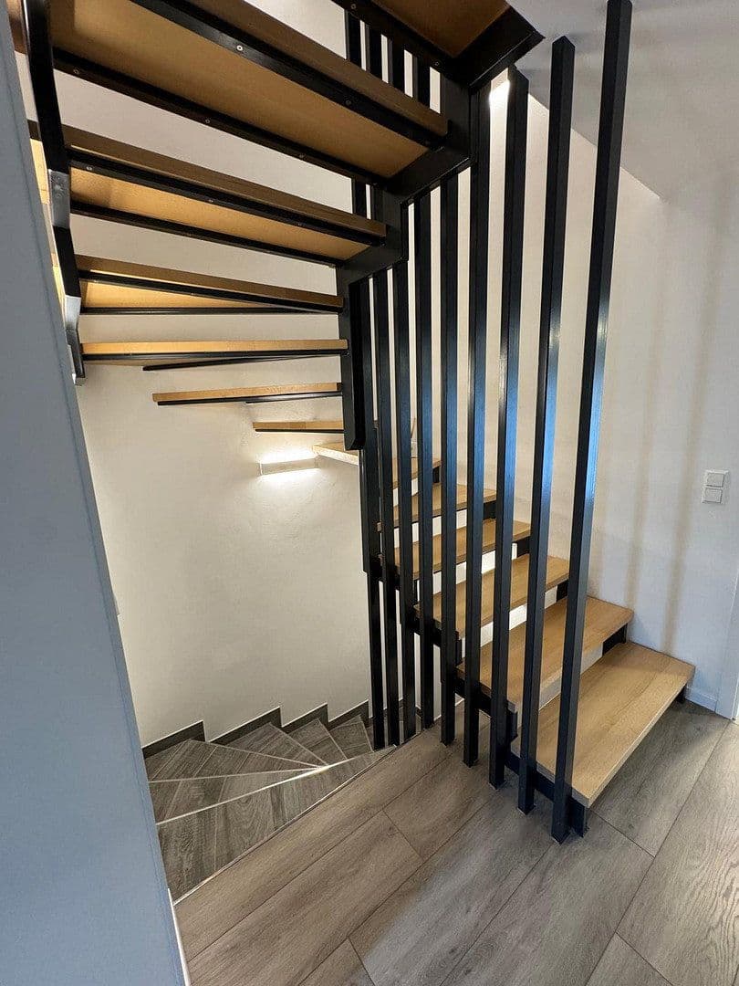 Predaj domu 110 m², pozemek 395 m², Forlenweg 16, Rastatt, Bádensko-Wurttembersko Predaj domu 110 m², pozemek 395 m², Forlenweg 16, Rastatt, Bádensko-Wurttembersko