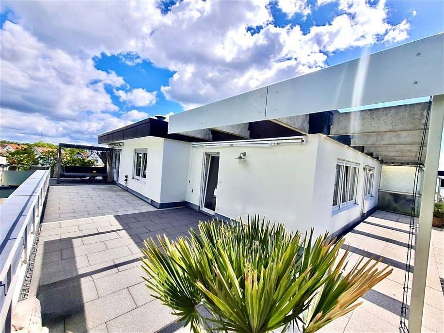 Predaj bytu 3-izbový 90 m², Friedrichshafen, Bádensko-Wurttembersko Predaj bytu 3-izbový 90 m², Friedrichshafen, Bádensko-Wurttembersko