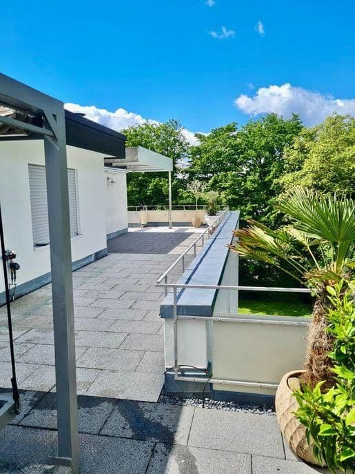 Predaj bytu 3-izbový 90 m², Friedrichshafen, Bádensko-Wurttembersko Predaj bytu 3-izbový 90 m², Friedrichshafen, Bádensko-Wurttembersko