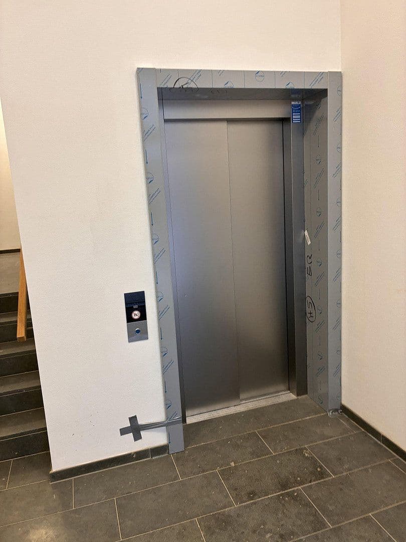 Prenájom bytu 2-izbový 66 m², Von-der-Decken-Str. 16, Hannover, Dolné Sasko Prenájom bytu 2-izbový 66 m², Von-der-Decken-Str. 16, Hannover, Dolné Sasko