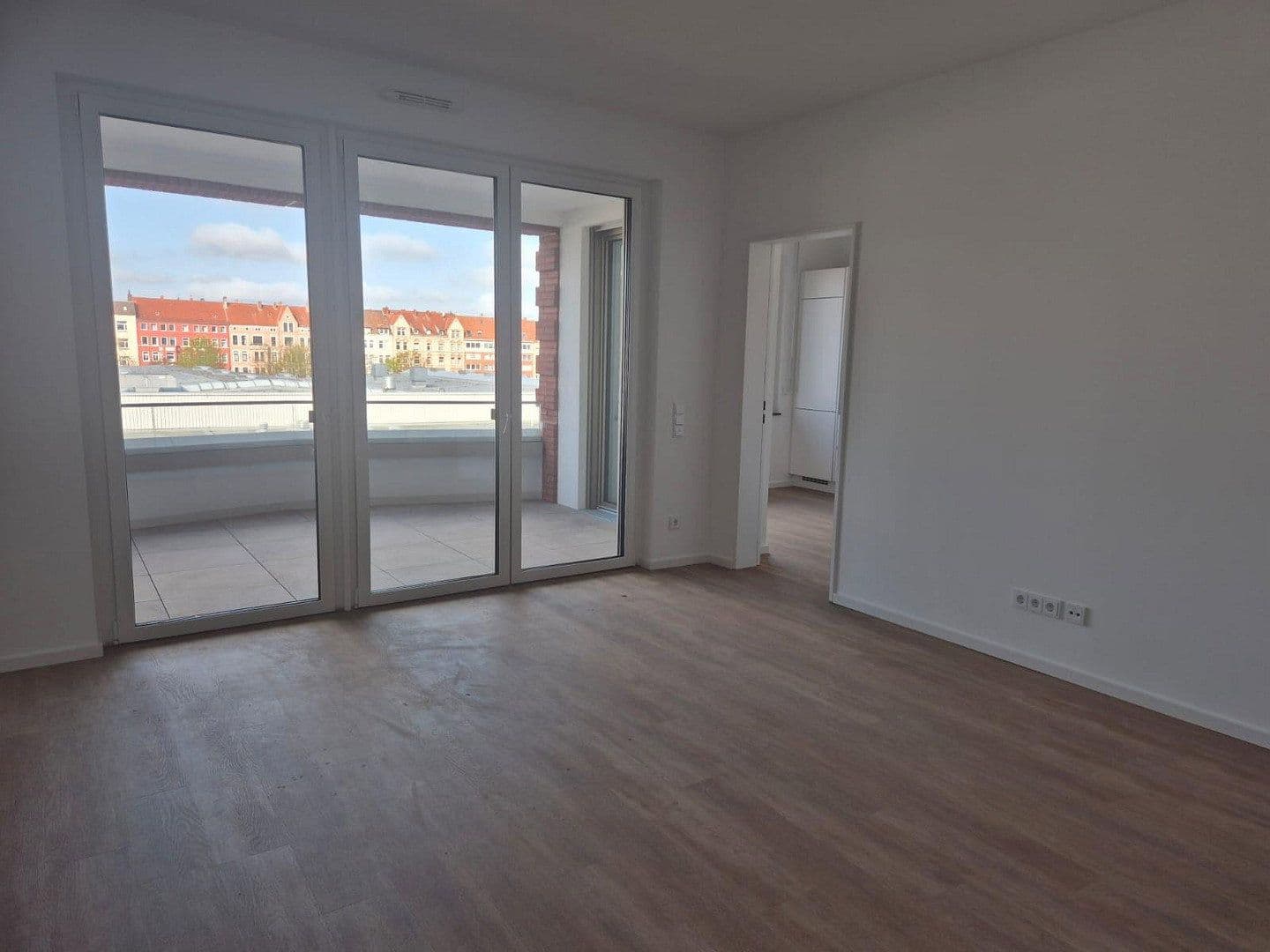 Prenájom bytu 2-izbový 66 m², Von-der-Decken-Str. 16, Hannover, Dolné Sasko Prenájom bytu 2-izbový 66 m², Von-der-Decken-Str. 16, Hannover, Dolné Sasko
