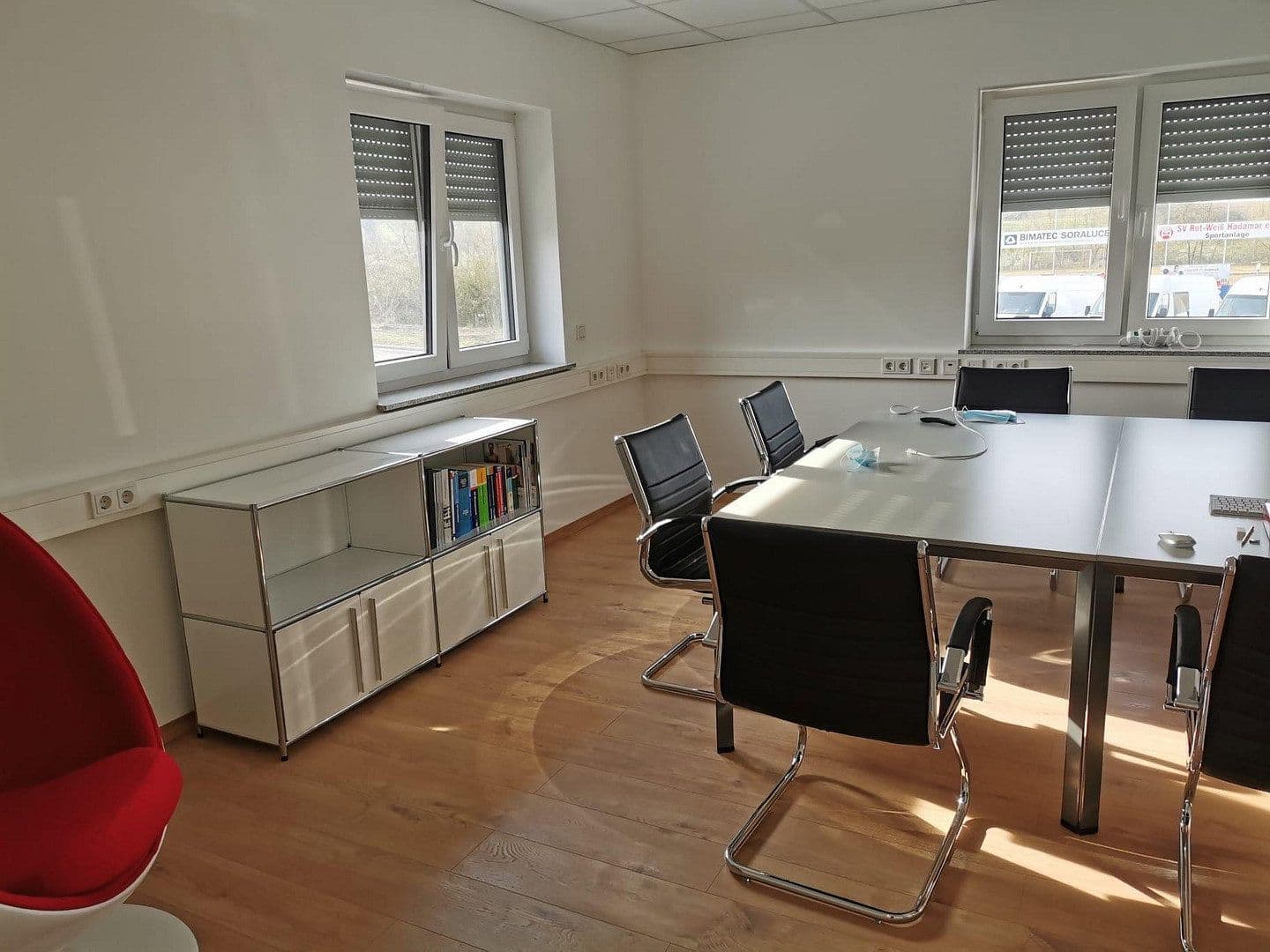 Prenájom kancelárie 137 m², Hadamar, Hesensko Prenájom kancelárie 137 m², Hadamar, Hesensko