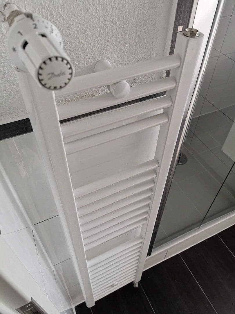 Prenájom bytu 2-izbový 53 m², Mannheim, Bádensko-Wurttembersko Prenájom bytu 2-izbový 53 m², Mannheim, Bádensko-Wurttembersko