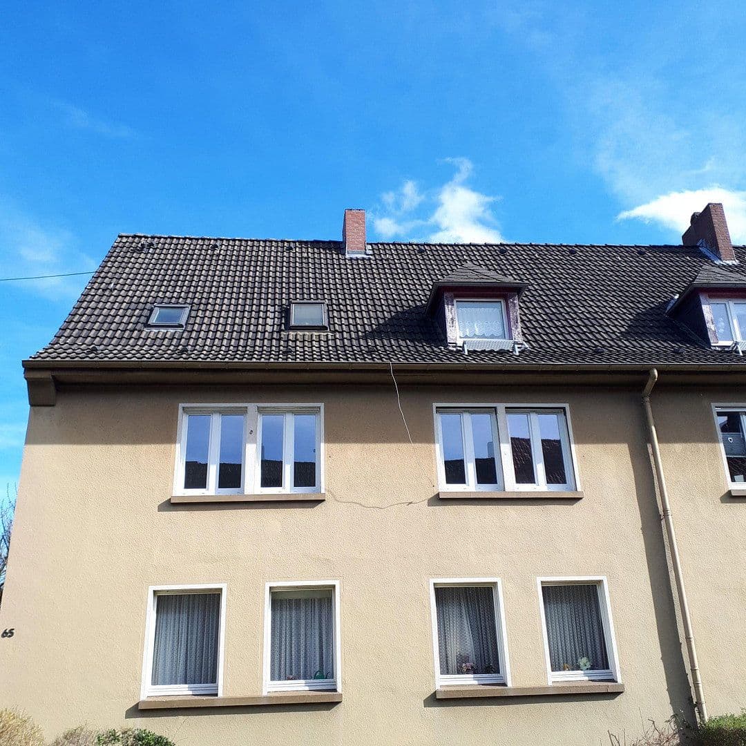 Prenájom bytu 3-izbový 70 m², Kurt-Heintze-Strasse 65, Duisburg, Severné Porýnie - Westfálsko Prenájom bytu 3-izbový 70 m², Kurt-Heintze-Strasse 65, Duisburg, Severné Porýnie - Westfálsko