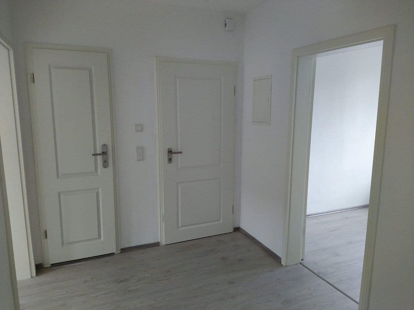 Prenájom bytu 3-izbový 70 m², Kurt-Heintze-Strasse 65, Duisburg, Severné Porýnie - Westfálsko Prenájom bytu 3-izbový 70 m², Kurt-Heintze-Strasse 65, Duisburg, Severné Porýnie - Westfálsko