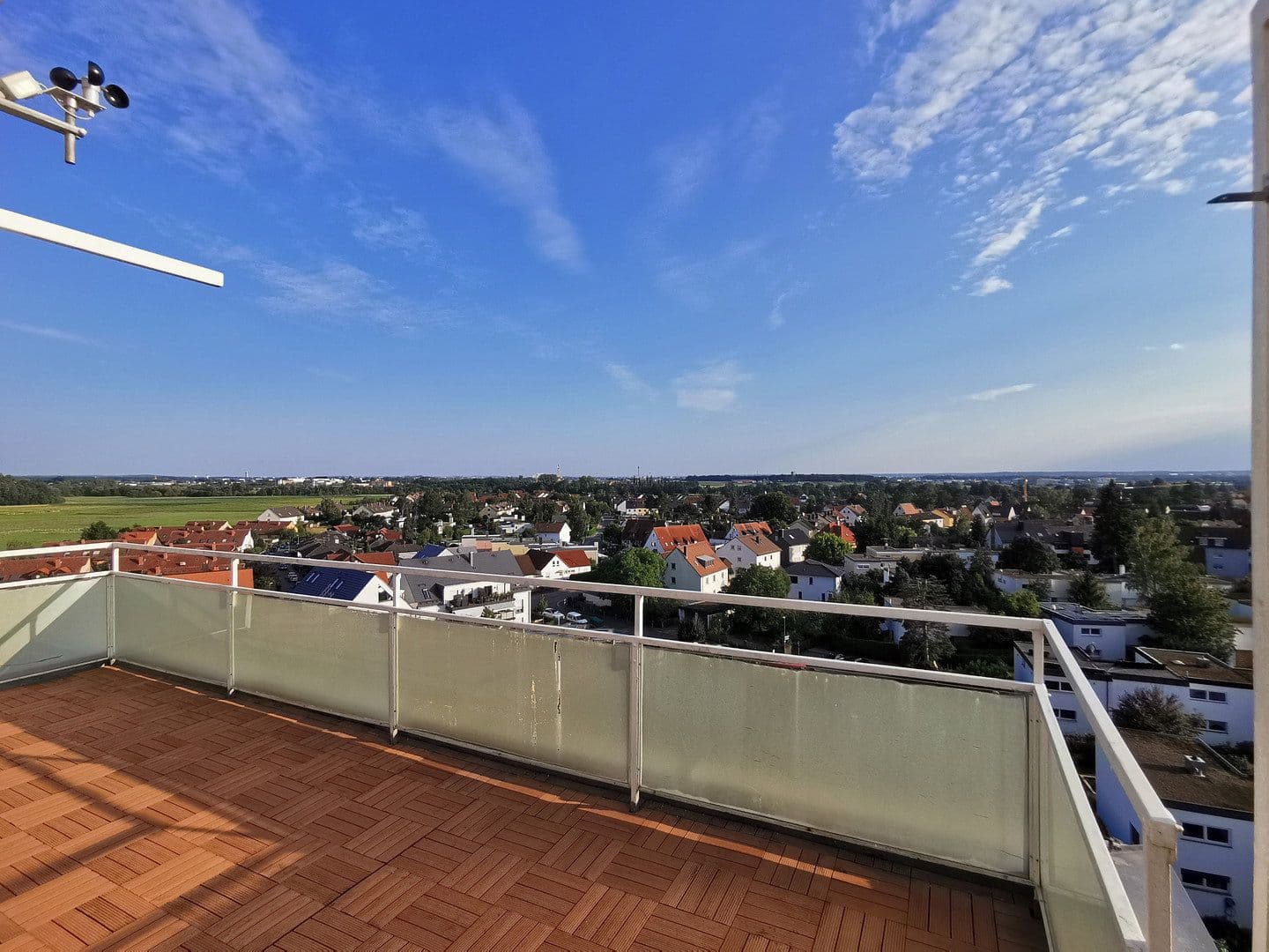 Prenájom bytu 3-izbový 106 m², Nürnberg / Großgründlach, Bavorsko Prenájom bytu 3-izbový 106 m², Nürnberg / Großgründlach, Bavorsko