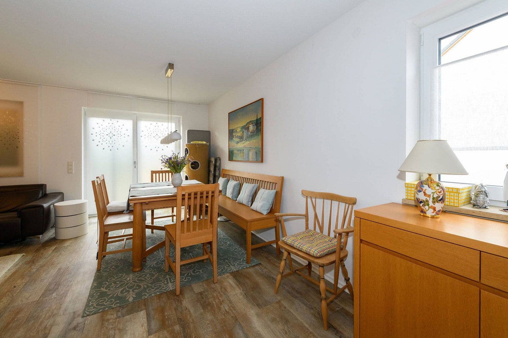 Prenájom domu 145 m², pozemek 225 m², Ingolstadt, Bavorsko Prenájom domu 145 m², pozemek 225 m², Ingolstadt, Bavorsko