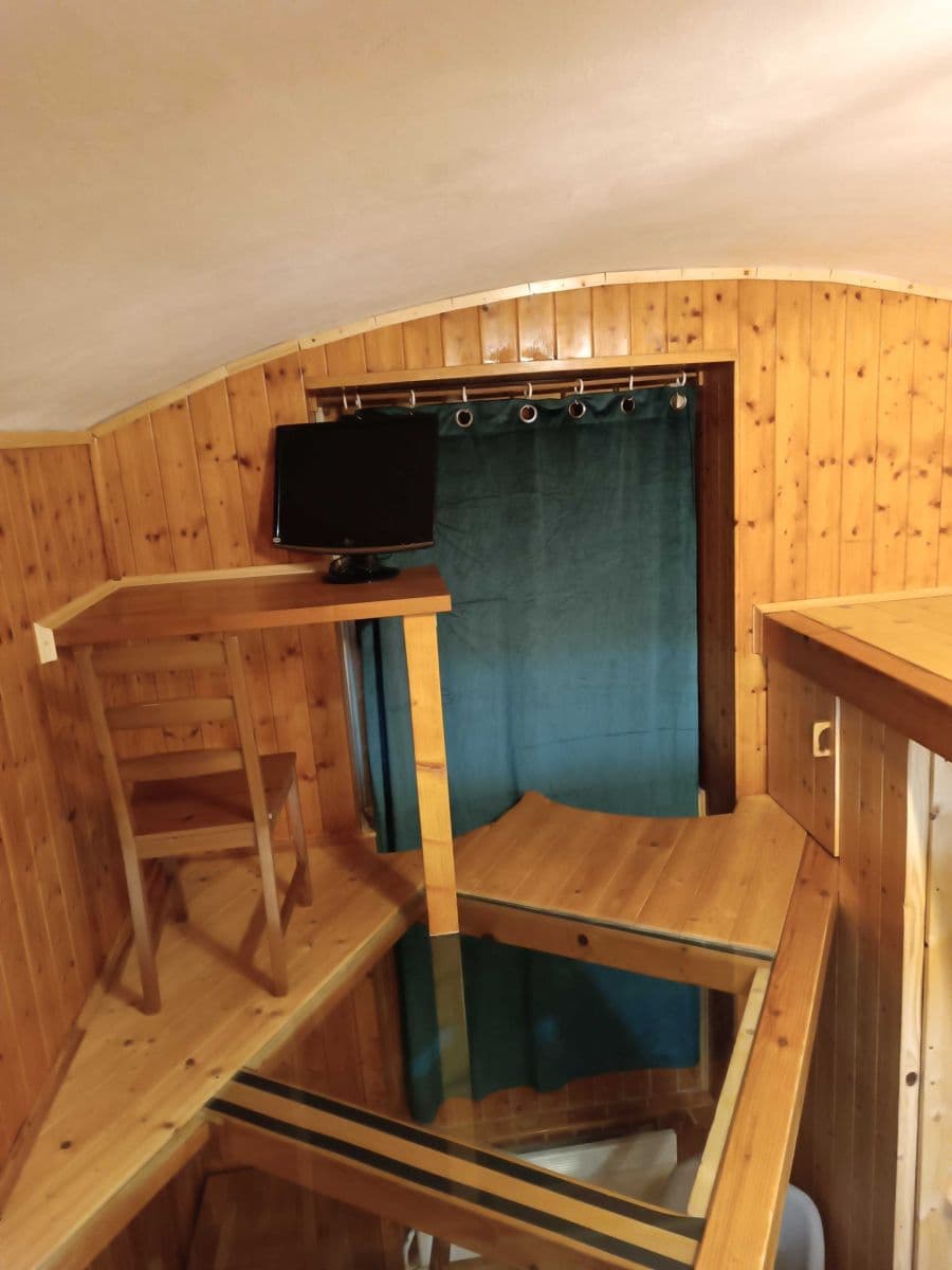 Prenájom bytu 18 m², Moravská, Praha, Praha Prenájom bytu 18 m², Moravská, Praha, Praha