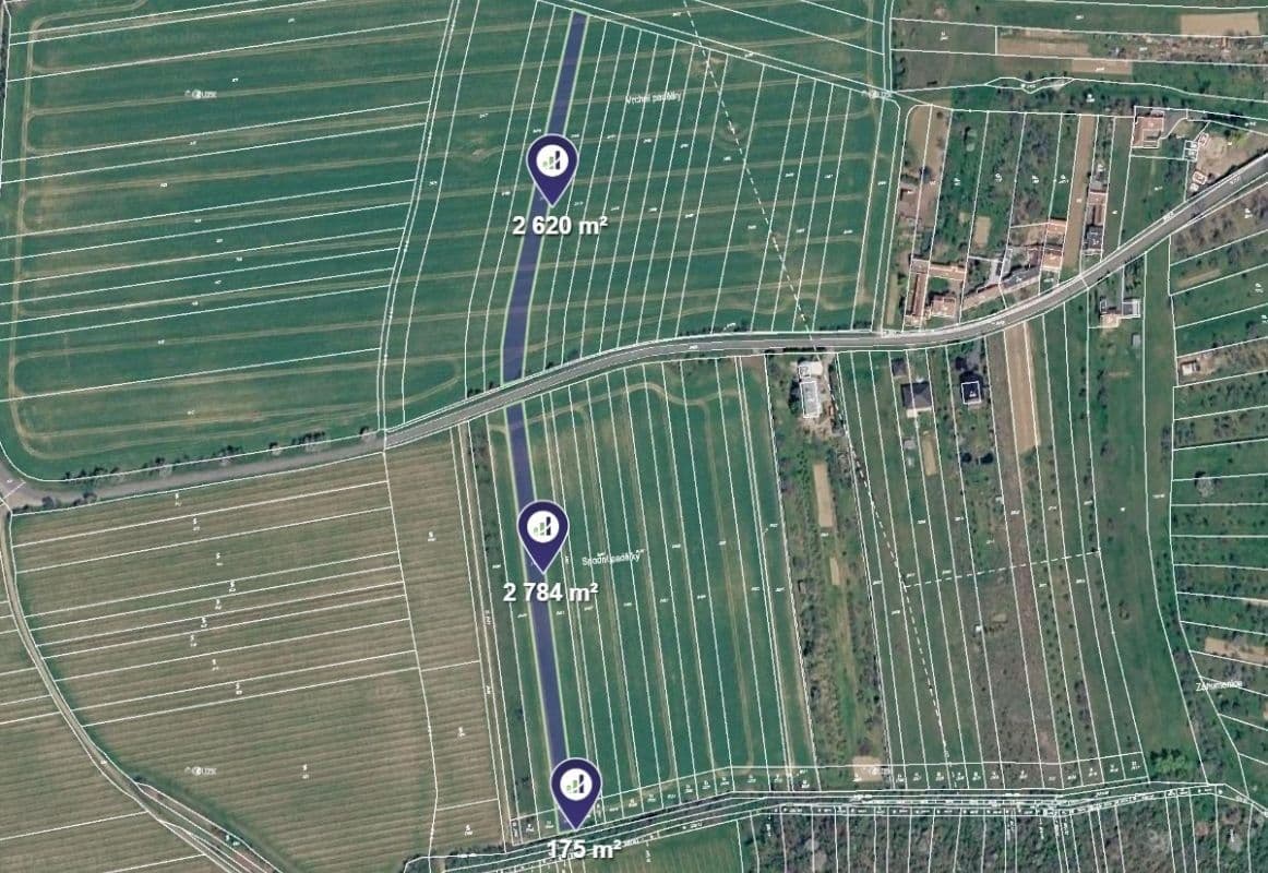 Predaj pozemku 5.579 m², Újezdec, Zlínský kraj Predaj pozemku 5.579 m², Újezdec, Zlínský kraj