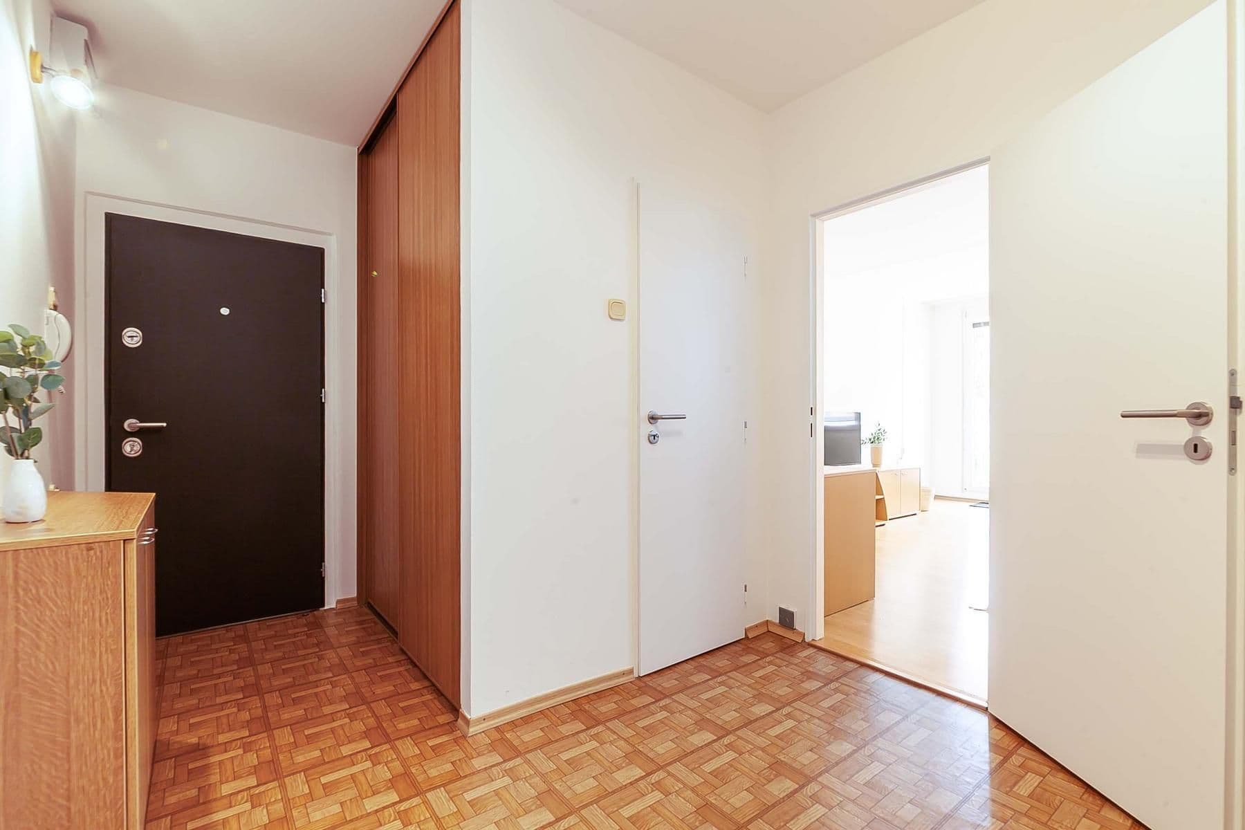 Predaj bytu 3-izbový 69 m², Kostřínská, Praha, Praha Predaj bytu 3-izbový 69 m², Kostřínská, Praha, Praha