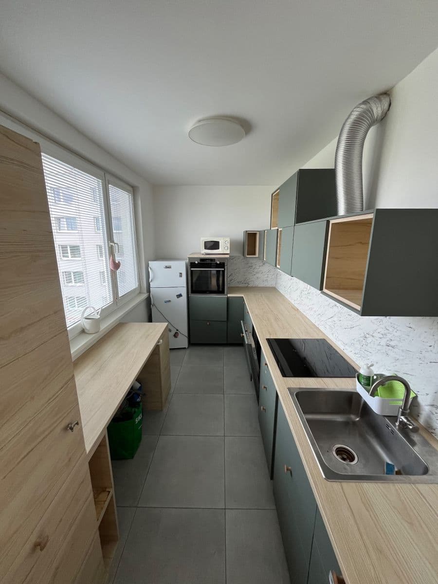 Prenájom bytu 3-izbový 69 m², Gabinova, Praha, Praha Prenájom bytu 3-izbový 69 m², Gabinova, Praha, Praha