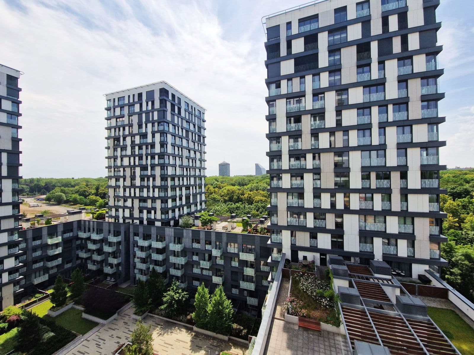 Prenájom bytu 1-izbový 37 m², Olšanská, Praha, Praha Prenájom bytu 1-izbový 37 m², Olšanská, Praha, Praha