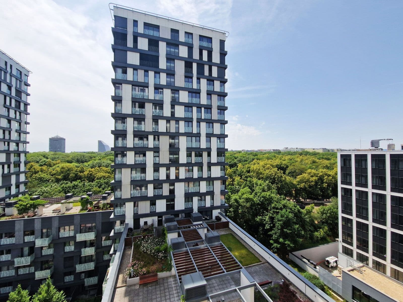 Prenájom bytu 1-izbový 37 m², Olšanská, Praha, Praha Prenájom bytu 1-izbový 37 m², Olšanská, Praha, Praha