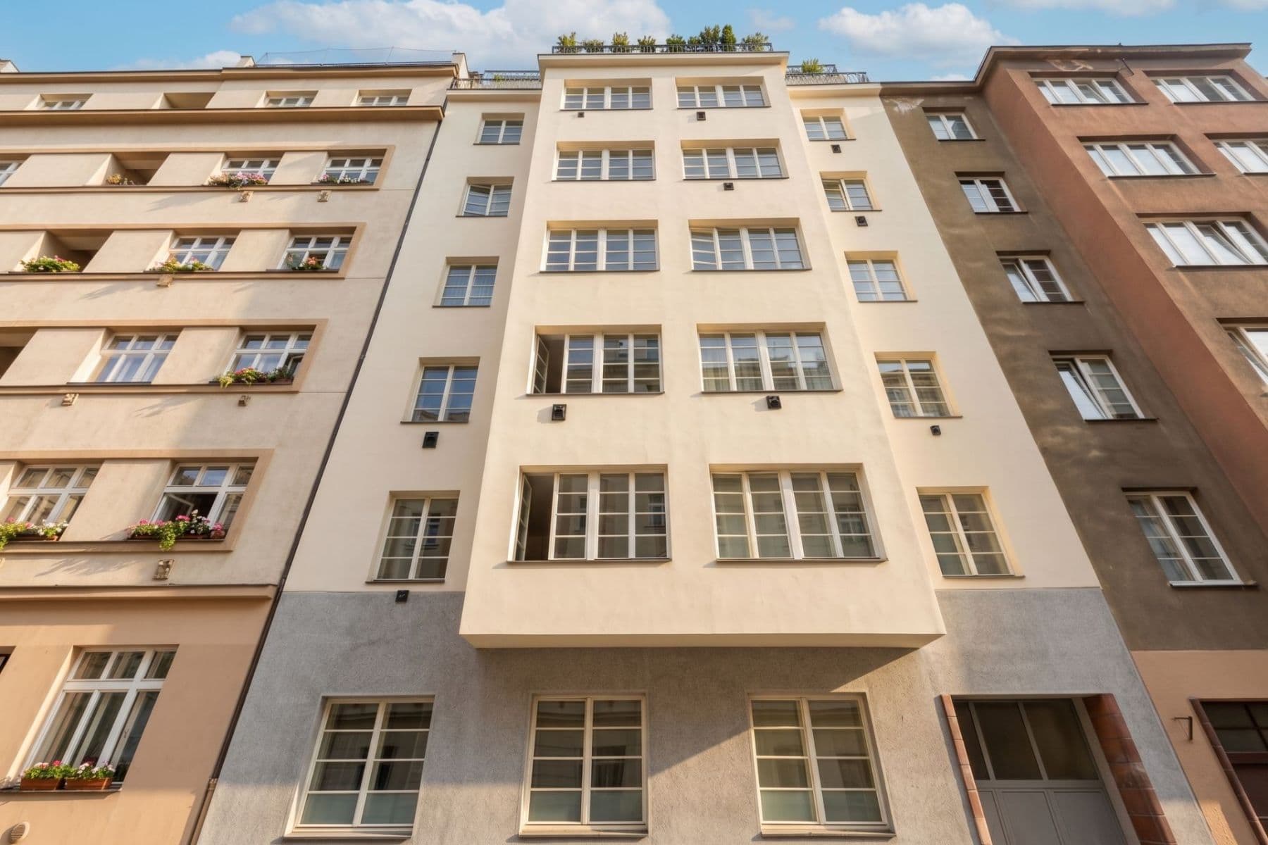 Predaj bytu 2-izbový 51 m², Slezská, Praha, Praha Predaj bytu 2-izbový 51 m², Slezská, Praha, Praha