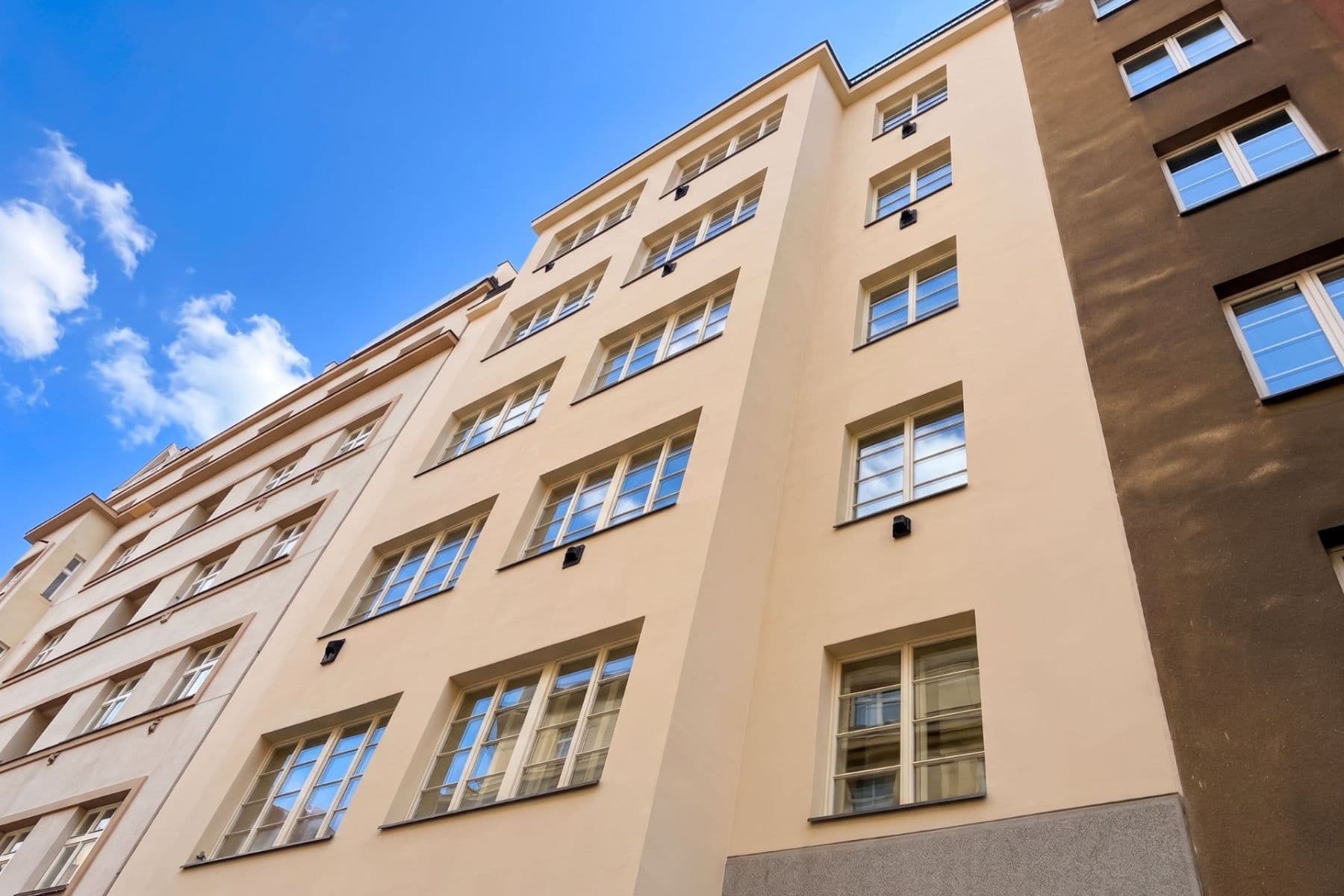 Predaj bytu 2-izbový 51 m², Slezská, Praha, Praha Predaj bytu 2-izbový 51 m², Slezská, Praha, Praha