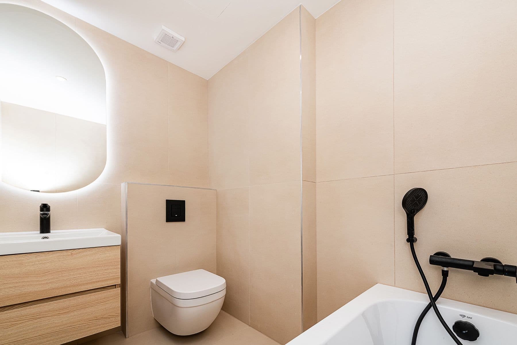 Predaj bytu 3-izbový 70 m², Sudoměřská, Praha, Praha Predaj bytu 3-izbový 70 m², Sudoměřská, Praha, Praha