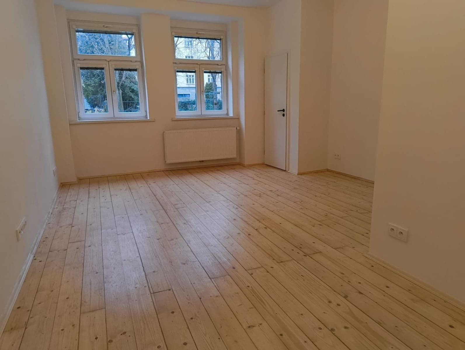 Prenájom bytu 2-izbový 52 m², Jugoslávských partyzánů, Praha, Praha Prenájom bytu 2-izbový 52 m², Jugoslávských partyzánů, Praha, Praha