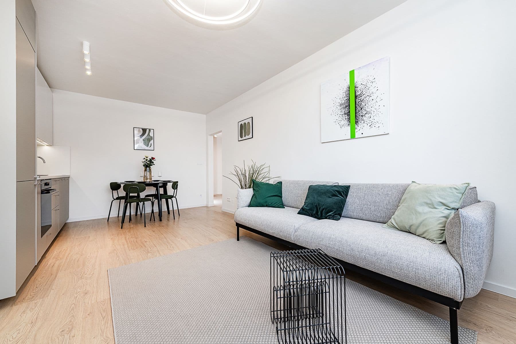 Predaj bytu 4-izbový 83 m², Čeljabinská, Praha, Praha Predaj bytu 4-izbový 83 m², Čeljabinská, Praha, Praha