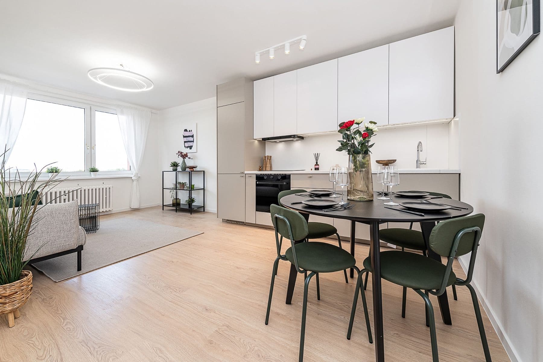 Predaj bytu 4-izbový 83 m², Čeljabinská, Praha, Praha Predaj bytu 4-izbový 83 m², Čeljabinská, Praha, Praha