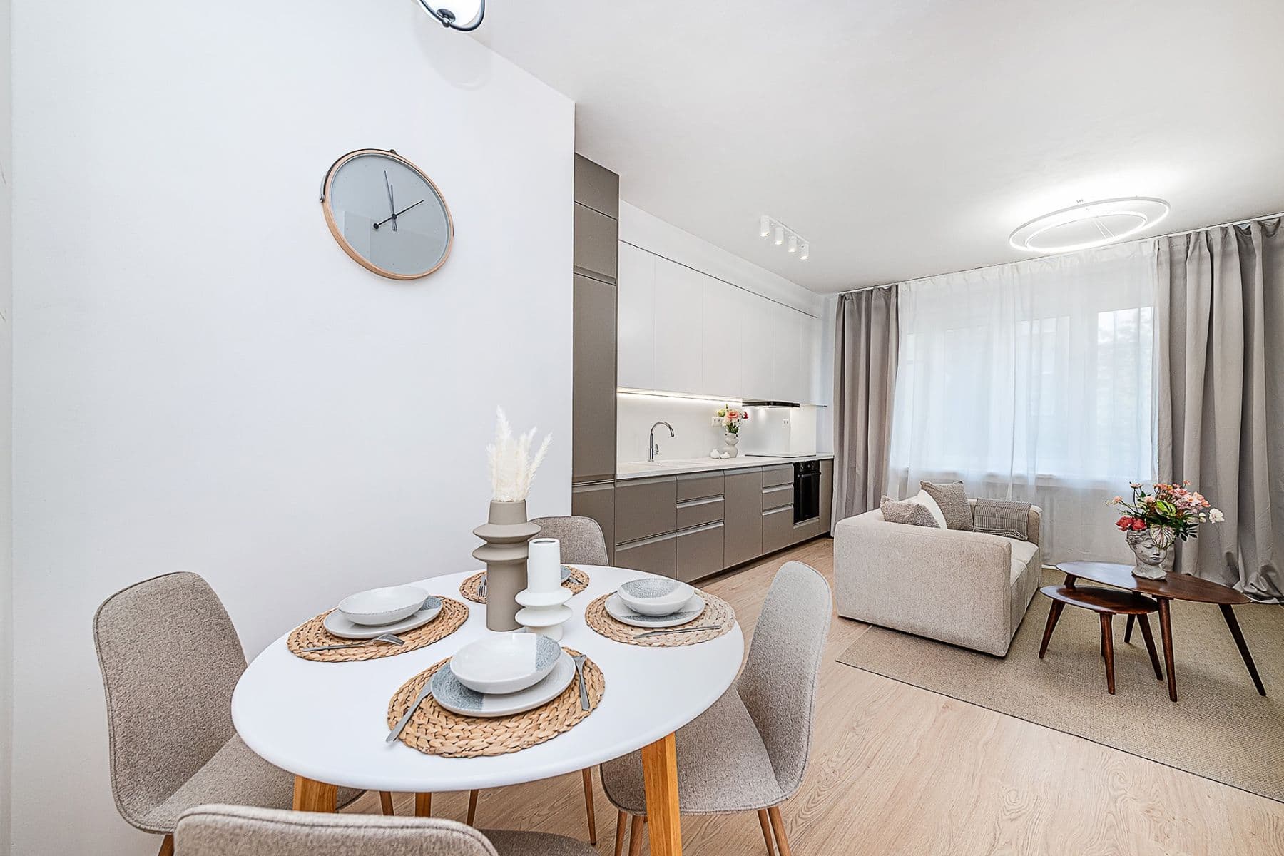 Predaj bytu 4-izbový 83 m², Čeljabinská, Praha, Praha Predaj bytu 4-izbový 83 m², Čeljabinská, Praha, Praha