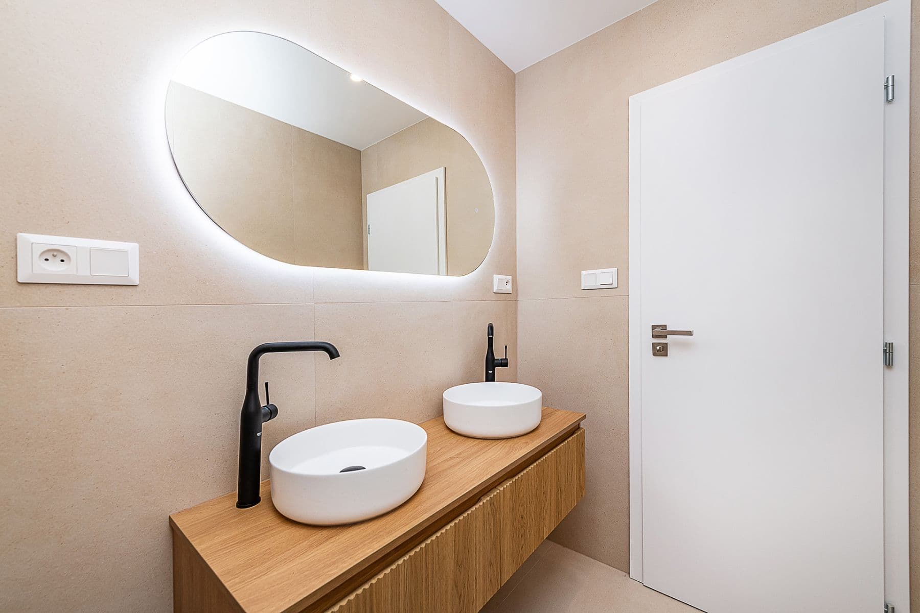 Predaj bytu 4-izbový 83 m², Čeljabinská, Praha, Praha Predaj bytu 4-izbový 83 m², Čeljabinská, Praha, Praha