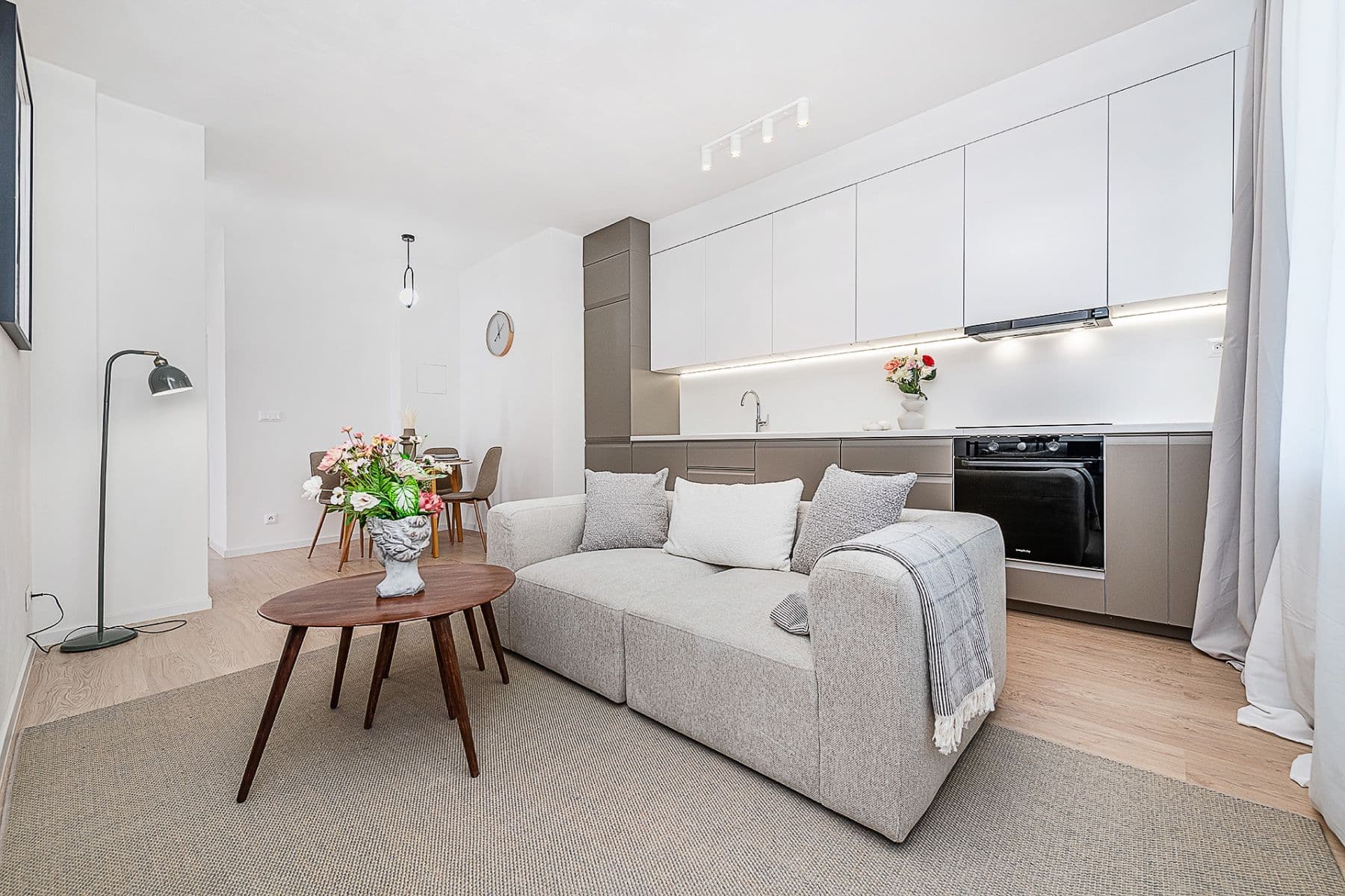 Predaj bytu 4-izbový 83 m², Čeljabinská, Praha, Praha Predaj bytu 4-izbový 83 m², Čeljabinská, Praha, Praha