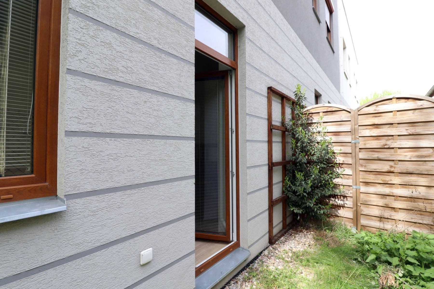 Prenájom bytu 1-izbový 27 m², Bečovská, Praha, Praha Prenájom bytu 1-izbový 27 m², Bečovská, Praha, Praha