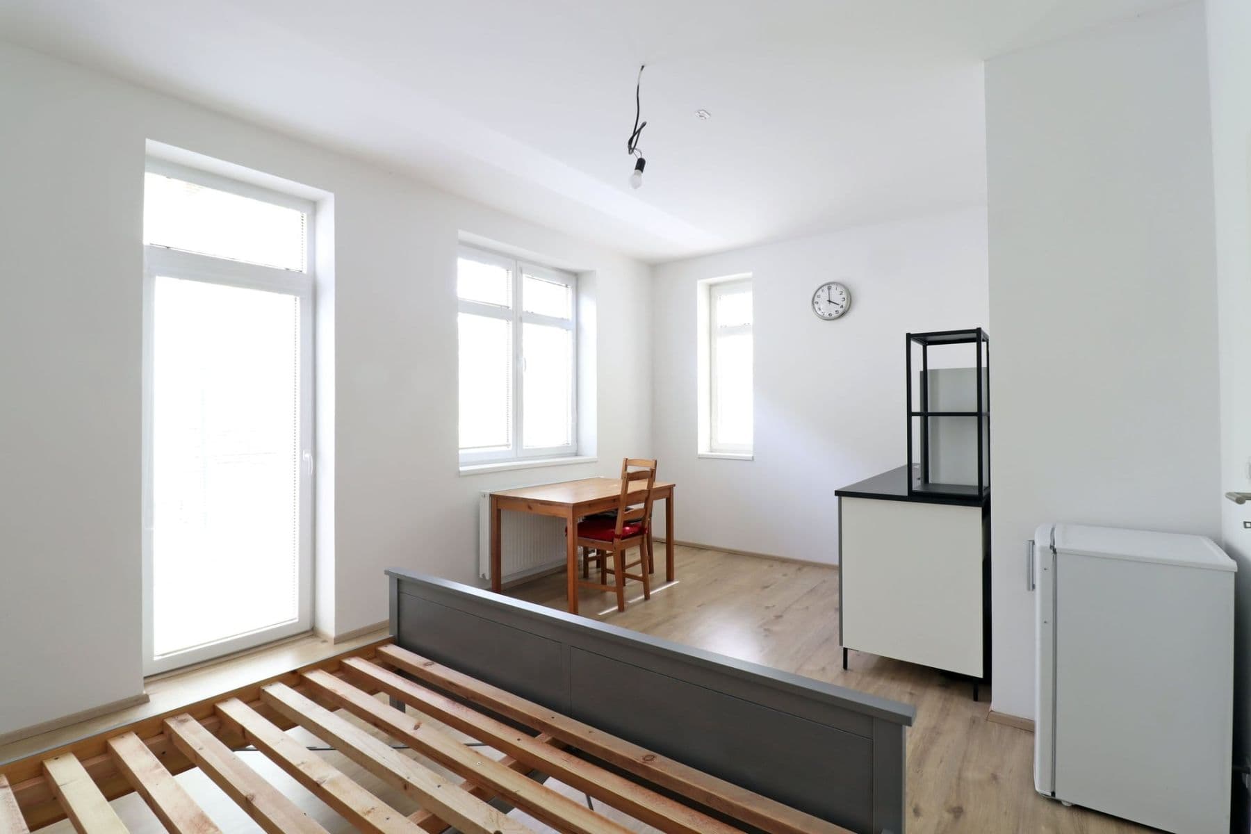 Prenájom bytu 1-izbový 27 m², Bečovská, Praha, Praha Prenájom bytu 1-izbový 27 m², Bečovská, Praha, Praha