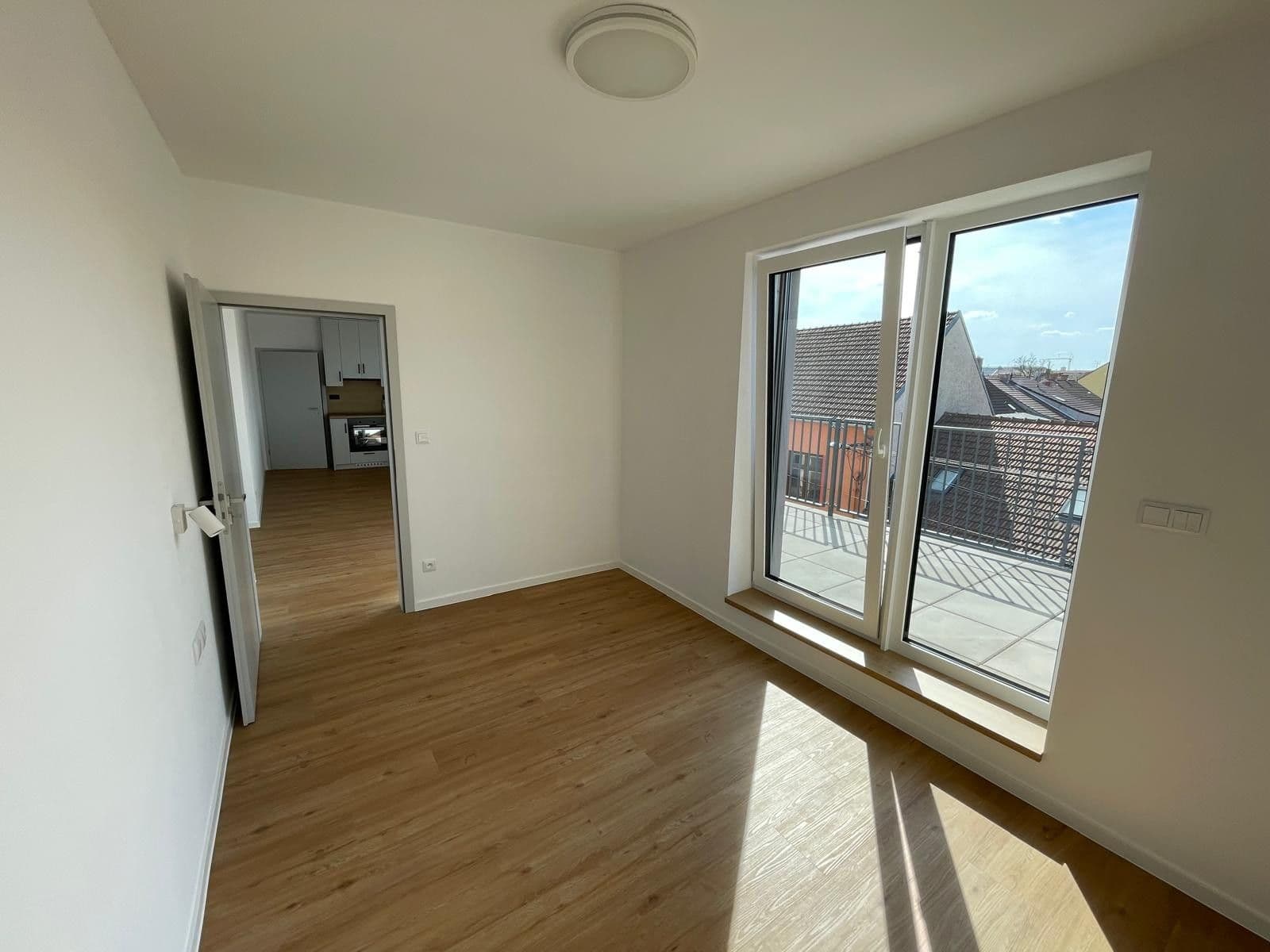 Prenájom bytu 2-izbový 39 m², Jana Fibicha, Ivančice, Jihomoravský kraj Prenájom bytu 2-izbový 39 m², Jana Fibicha, Ivančice, Jihomoravský kraj