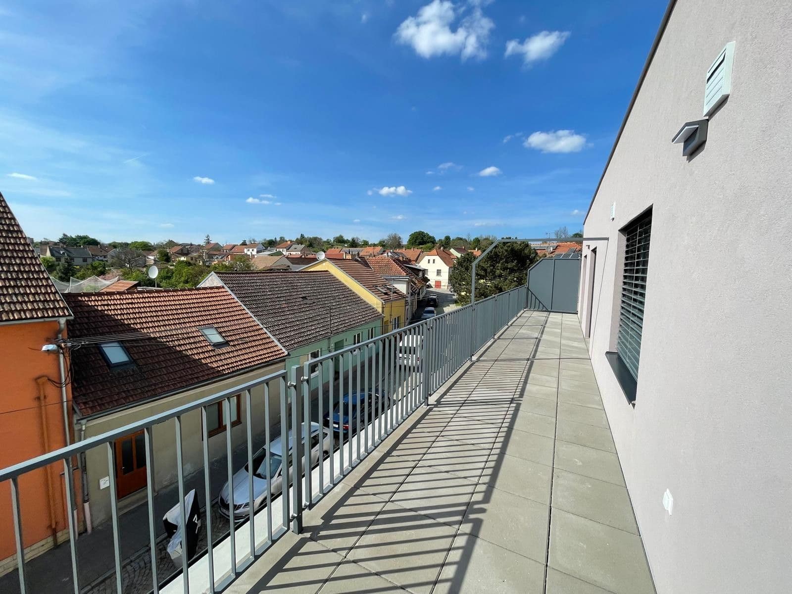 Prenájom bytu 2-izbový 39 m², Jana Fibicha, Ivančice, Jihomoravský kraj Prenájom bytu 2-izbový 39 m², Jana Fibicha, Ivančice, Jihomoravský kraj